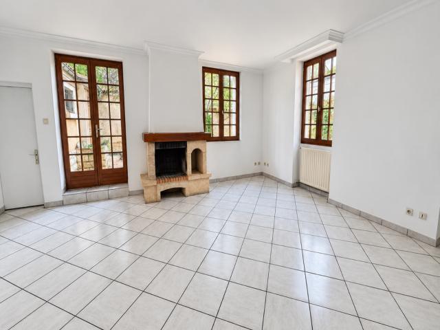 Location House Rue Pierre Delore, Lyon