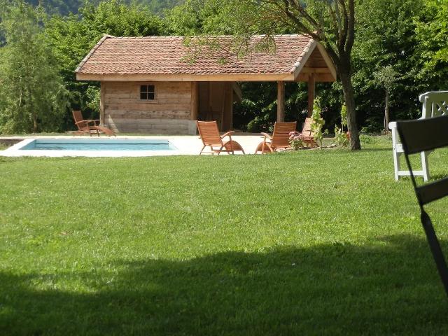 Location House Rue Principale, Treffort
