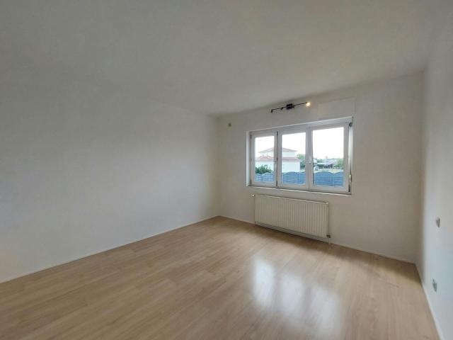 Location House Rue Principale, Guessling Hémering