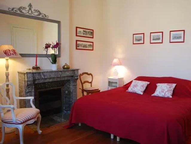 Location House Rue Robert Caumont, Bordeaux