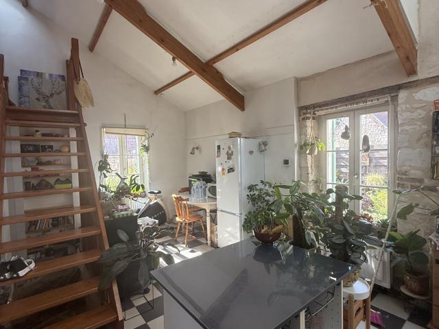Location House Rue Roger Salengro, Mont Saint Éloi
