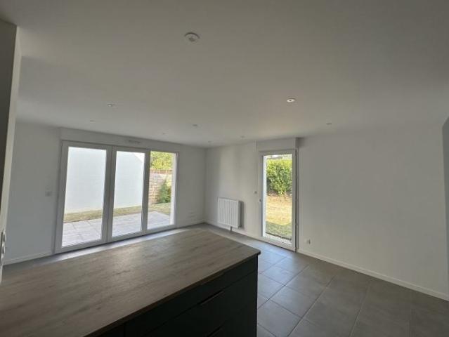 Location House Rue Raymonde Jeanmougin, Caen