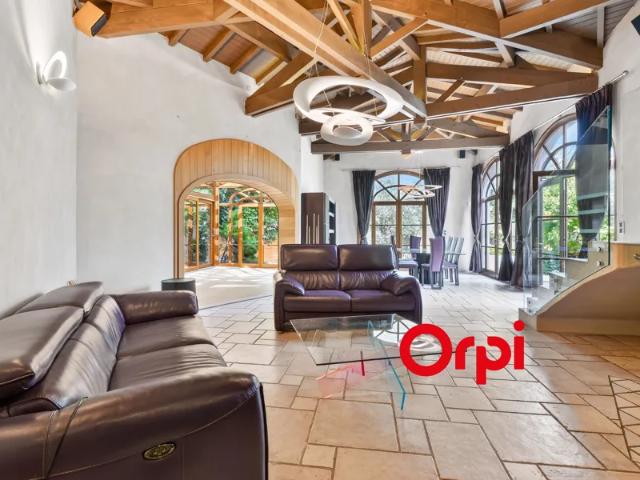 Location House Rue Victor Hugo, Saint Didier au Mont d'Or
