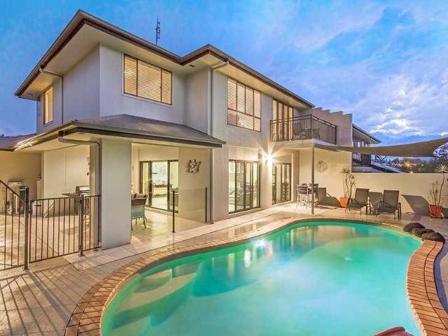 LOCATION, LIFESTYLE & LUXURY