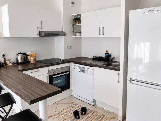 Location longue durée meublée avec balcon et garage – Beausoleil