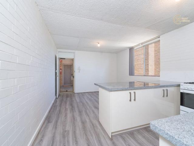 LOCATION LOCATION LOCATION @$550 per week