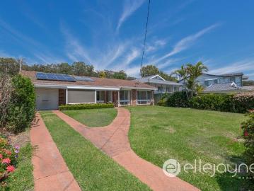 Sunshine, Lake Macquarie, Awaba - Garden