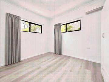 LOCATION, LOCATION, LOCATION MODERN 2 BEDROOM UNIT ON THE STRAND + COMPLEX POOL!