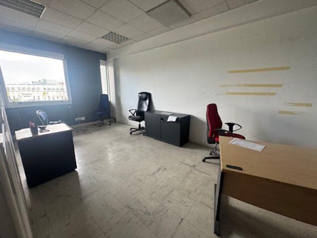 Location Loft 1 pièce 1132 m2 Lisses