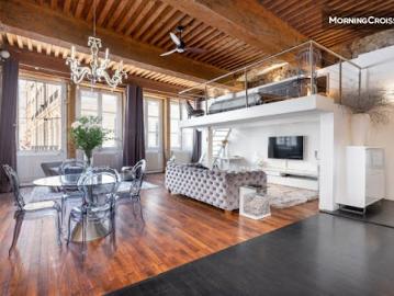 Location Loft 2 pièces 100 m2 Lyon 2ème