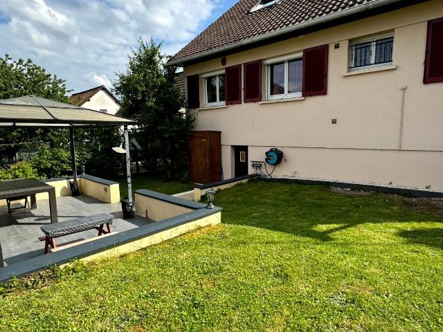 Location Maison/villa 8 pièces