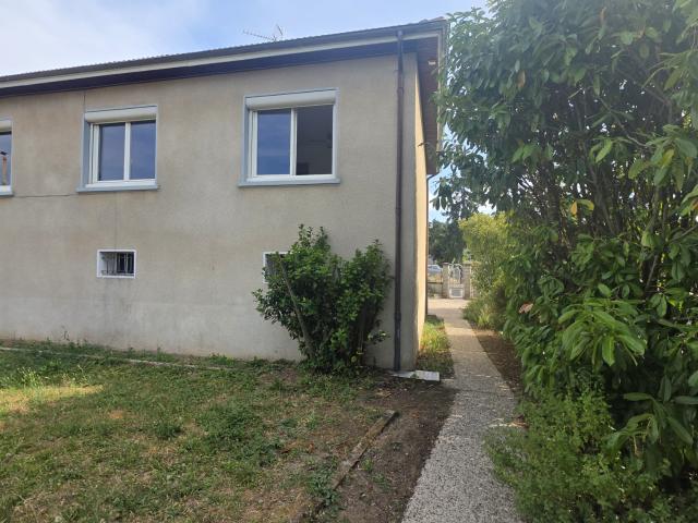 LOCATION MAISON 3 CHAMBRES