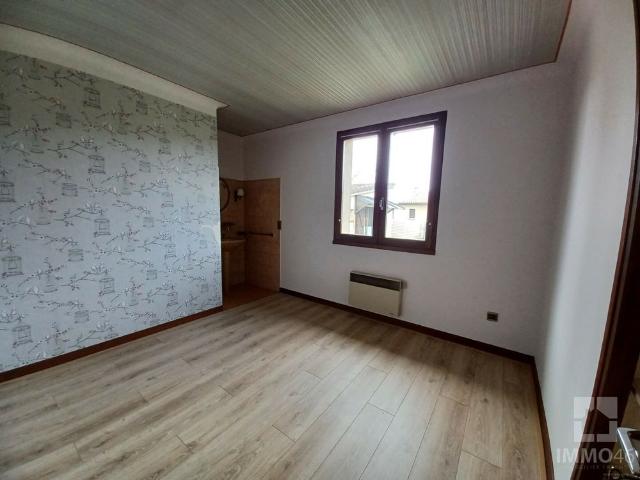 Location Maison 3 pièces 105m² PUY L EVEQUE 46700