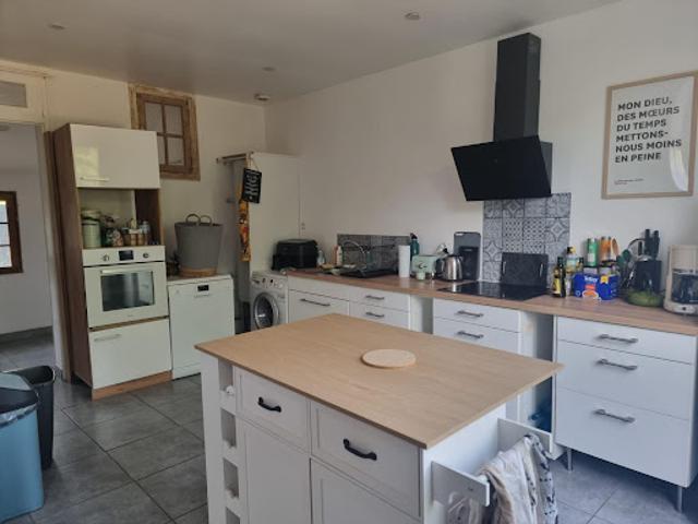 Location Maison 3 pièces 100 m2 Cailleville