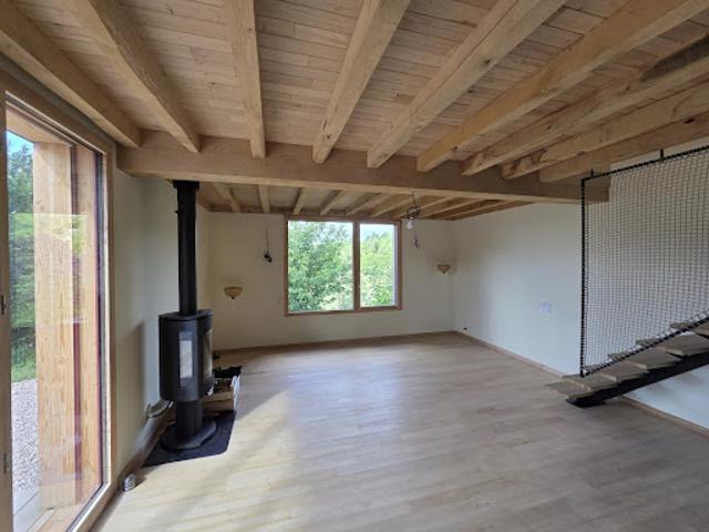 Location Maison 3 pièces 101 m2 Nozieres