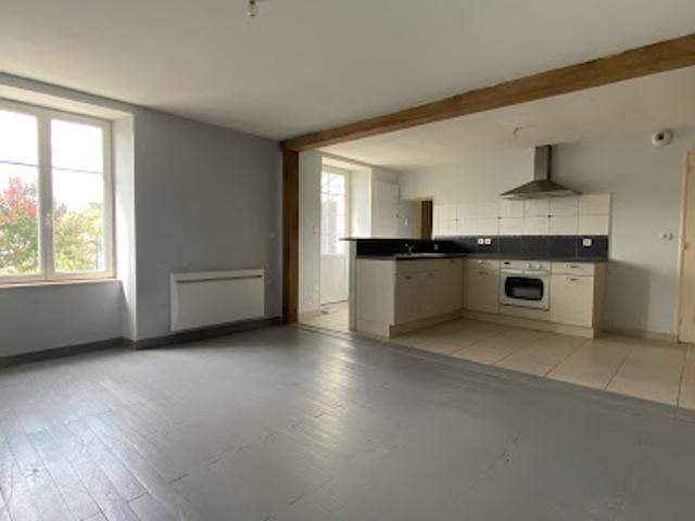 Location Maison 3 pièces 113 m2 Largeasse