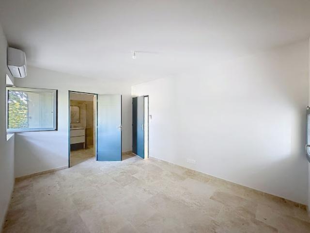 Location Maison 3 pièces 134 m2 Carpentras
