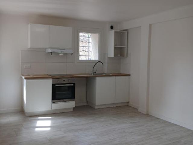 Location Maison 3 pièces 43.3 m2 Garéoult