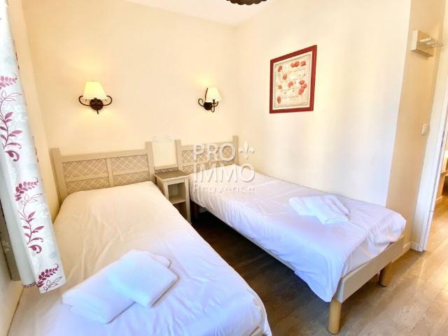 Location Maison 3 pièces 45m² MALLEMORT 13370