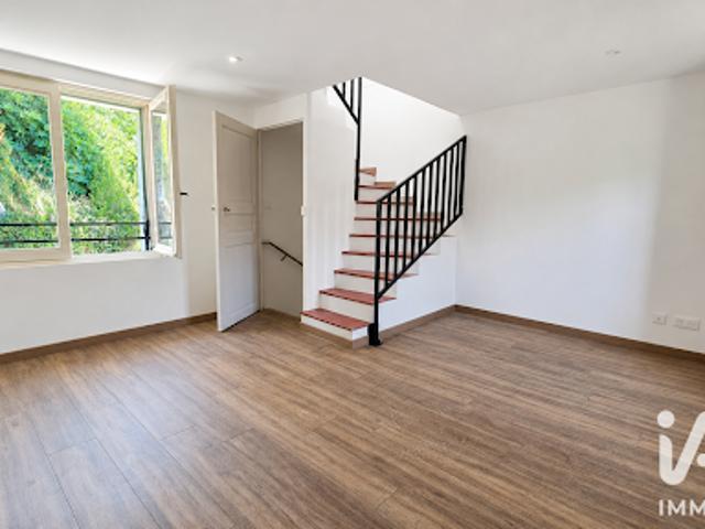 Location Maison 3 pièces 49 m2 Puissalicon