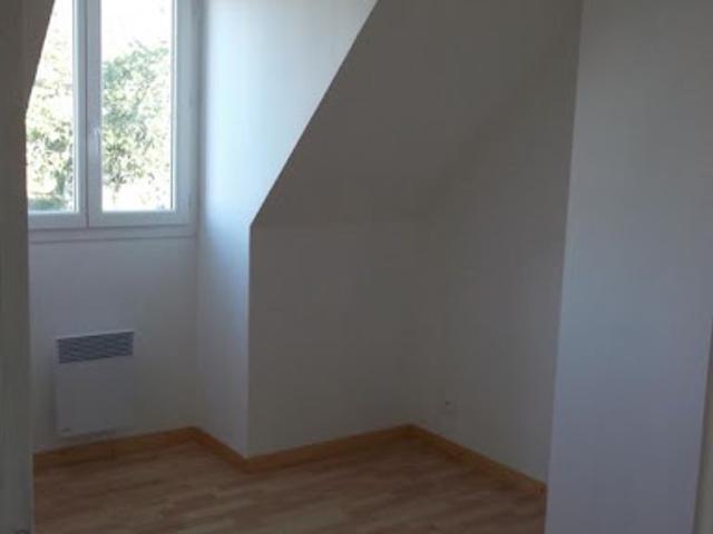 Location Maison 3 pièces 50 m2 Boissets