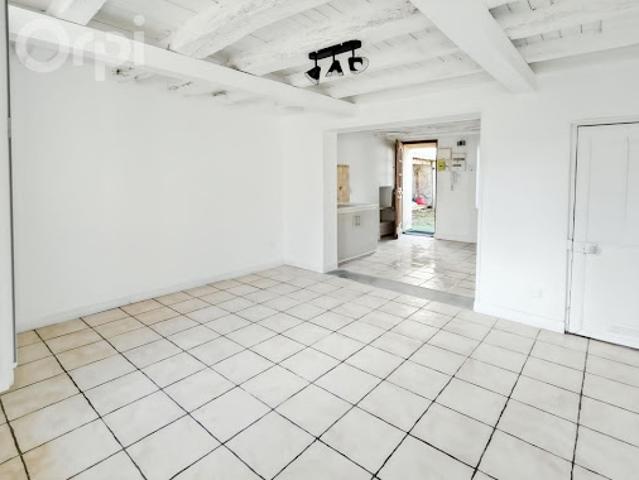 Location Maison 3 pièces 50 m2 Le Plessis Belleville