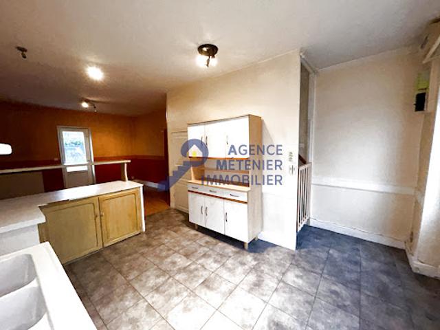 Location Maison 3 pièces 55 m2 Saint Germain des Fossés