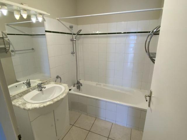 Location Maison 3 pièces 57m² FARGUES ST HILAIRE 33370