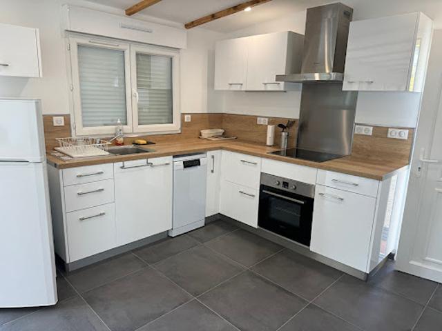 Location Maison 3 pièces 58 m2 Les milles