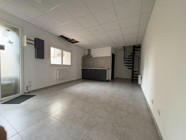 Location Maison 3 pièces 58 m2 Montner