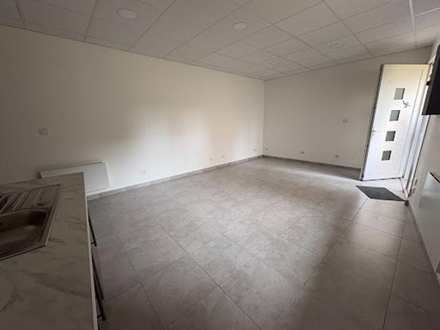 Location Maison 3 pièces 58 m2 Montner