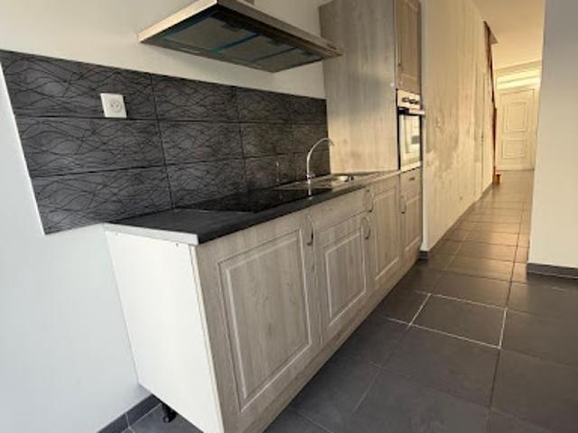 Location Maison 3 pièces 61.39 m2 Saint Quentin