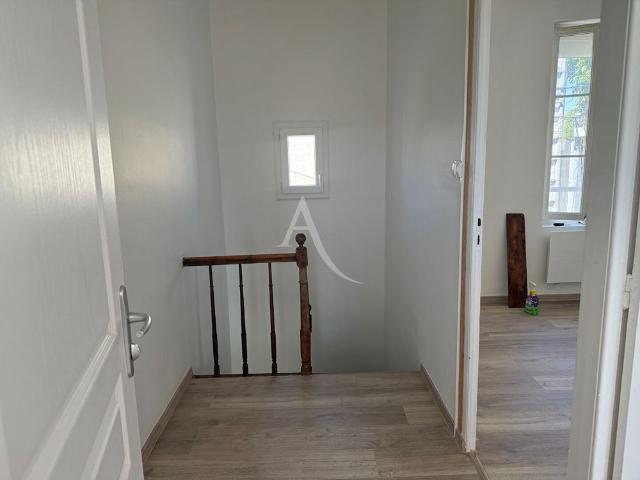 Location maison 3 pièces, 61.85m², Saintes