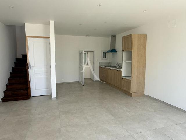 Location maison 3 pièces, 61.85m², Saintes