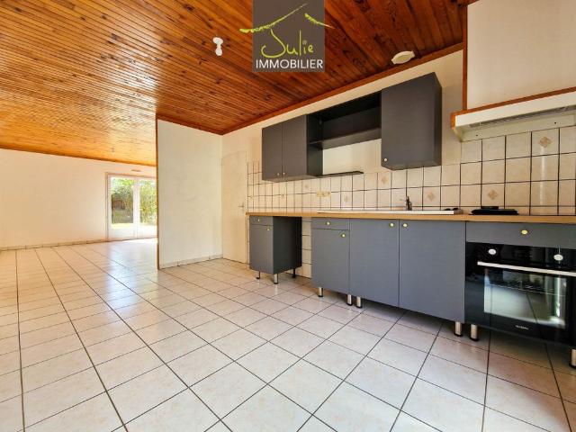 Location Maison 3 pièces 62m² BRESSUIRE 79300