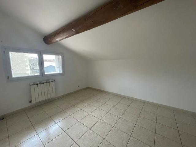 Location Maison 3 pièces 63m² NIMES 30000