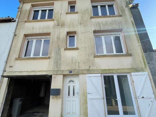 Location maison 3 pièces, 64.00m², Moutiers les Mauxfaits