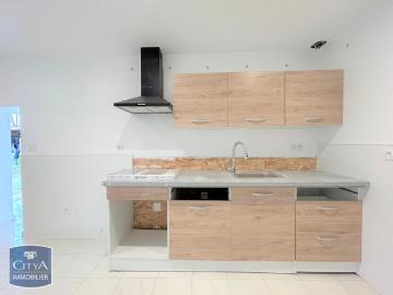 Location Maison 3 pièces 64m² LUSSAC 33570