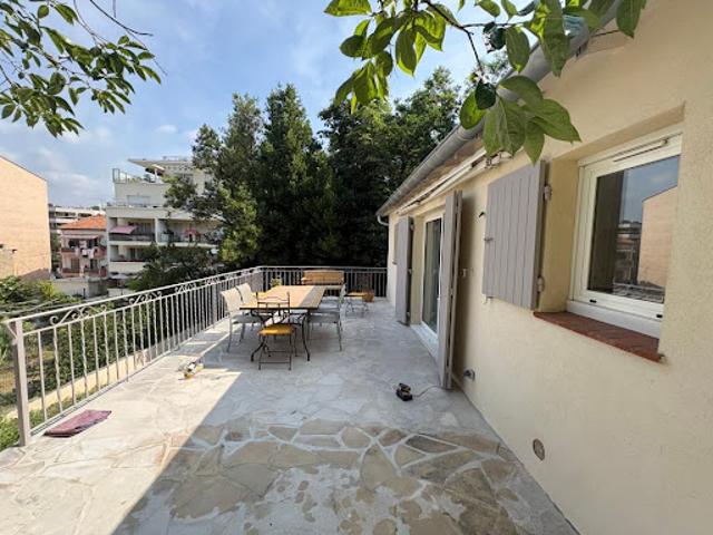 Location Maison 3 pièces 65.08 m2 Cagnes sur Mer