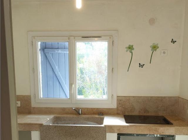 Location Maison 3 pièces 65 m2 Villecroze
