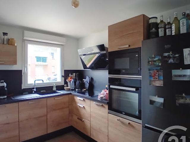 Location Maison 3 pièces 66.6 m2 Mazeres