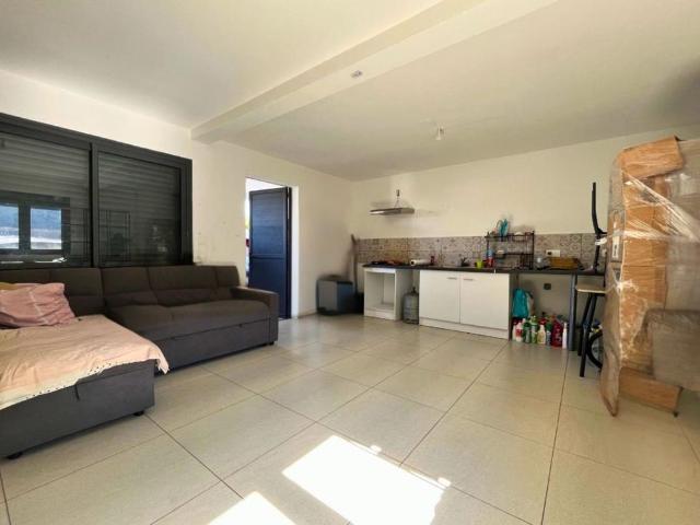 Location Maison 3 pièces 66m² LA RIVIERE 97421