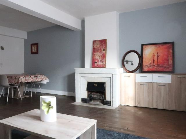 Location Maison 3 pièces 66m² SURY LE COMTAL 42450