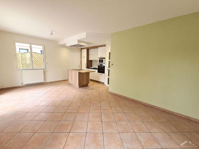 Location Maison 3 pièces 66m² VITRE 35500