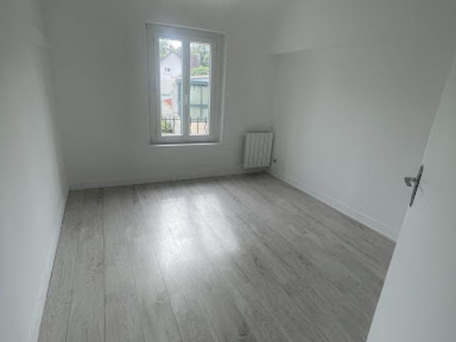 Location Maison 3 pièces 67.95 m2 Chaumontel