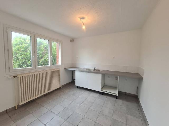 Location Maison 3 pièces 67m² JOIGNY 89300