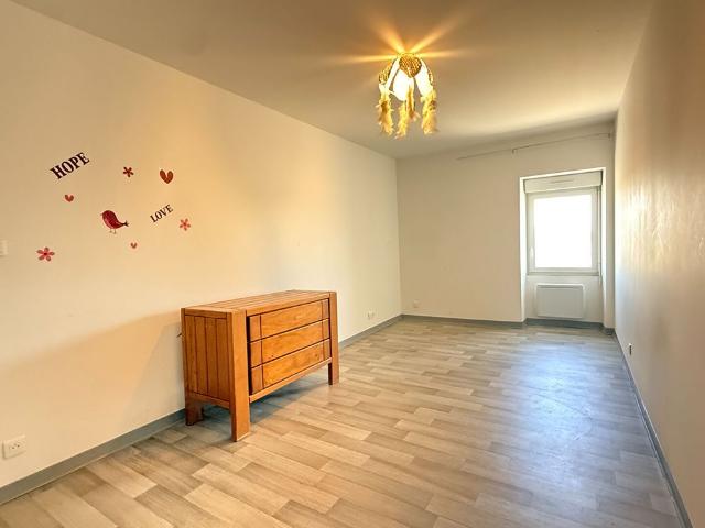 Location maison 3 pièces, 68.00m², Nalliers