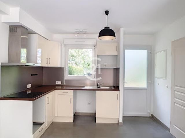 Location Maison 3 pièces 68.65 m2 Saint Martin de Crau