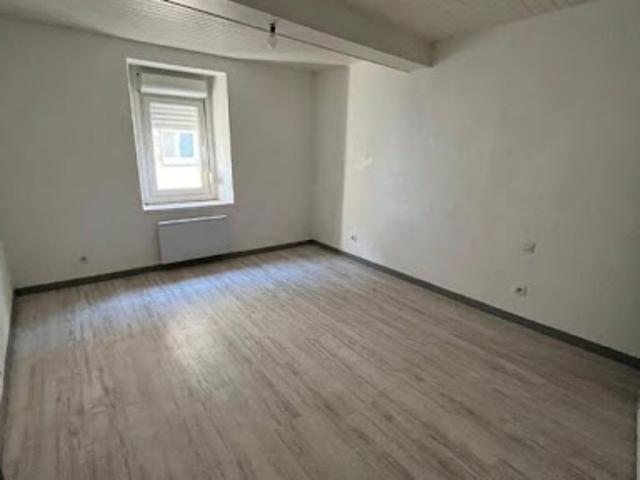 Location Maison 3 pièces 68 m2 Pexiora
