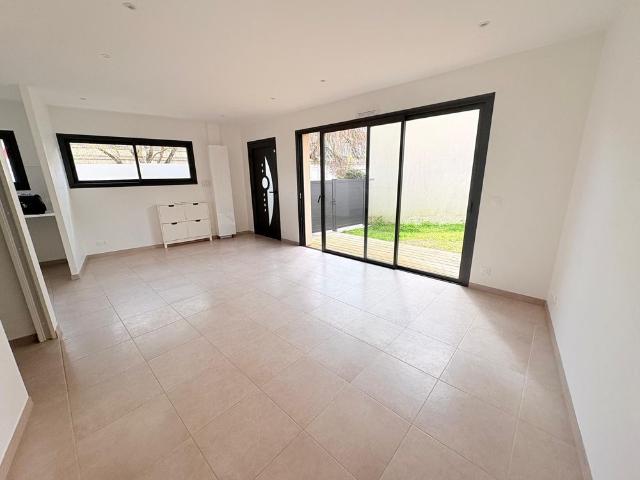 Location Maison 3 pièces 68m² LE BOUSCAT 33110